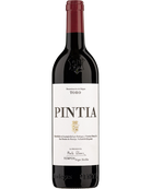 Rotwein Pintia Toro DO 2020 von Bodegas y Viñedos Pintia, dunkle Weinflasche mit Etikett und Weinglas.